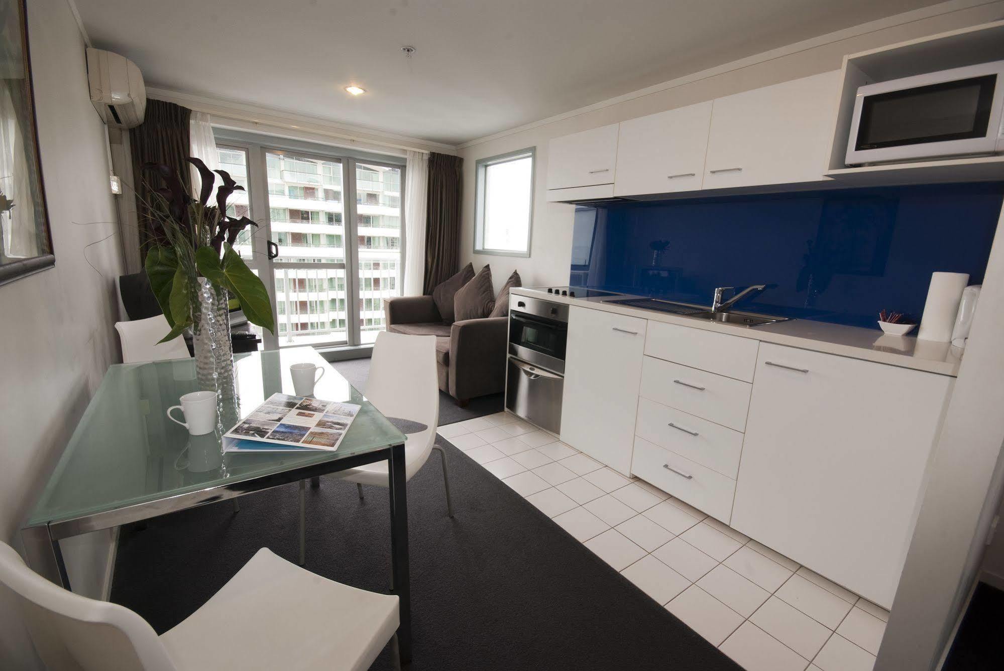 Waldorf Bankside Apartments Auckland Exteriör bild